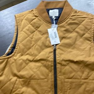 Mens large thermal vest….brand new never worn